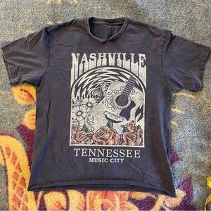 Nashville graphic tee shirt size medium distressed and oversized